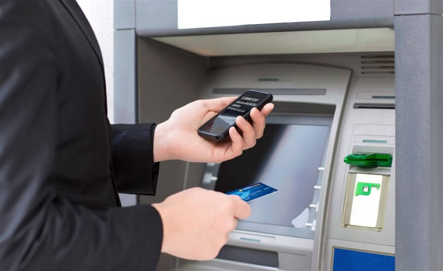 Tăng cường giám sát các giao dịch qua ATM trong dịp cuối năm