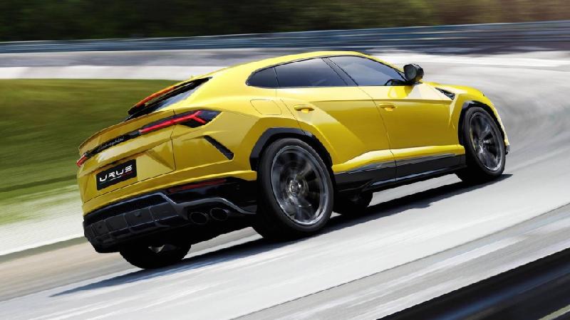 Lamborghini muốn chờ tới mùa xuân 2018 để có được nhiệt độ và thời tiết tối ưu.