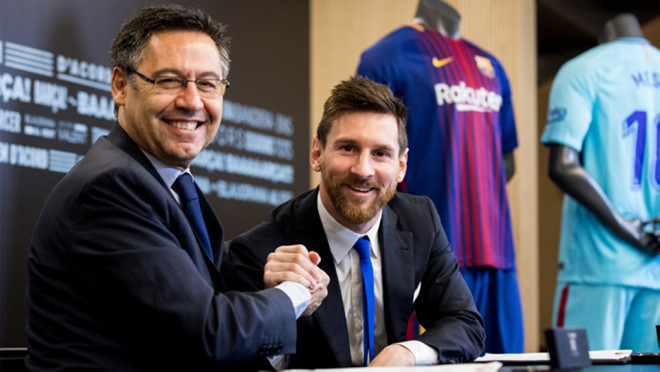 Lionel Messi chỉ trực tiếp ký vào hợp đồng bản quyền hình ảnh, còn hợp đồng lao động ủy thác cho ông bố Jorge Messi.