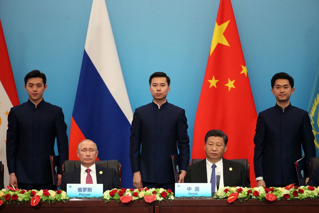 Nga và Trung Quốc - hai thành viên hàng đầu của SCO có mối quan hệ ngày một thân thiết hơn