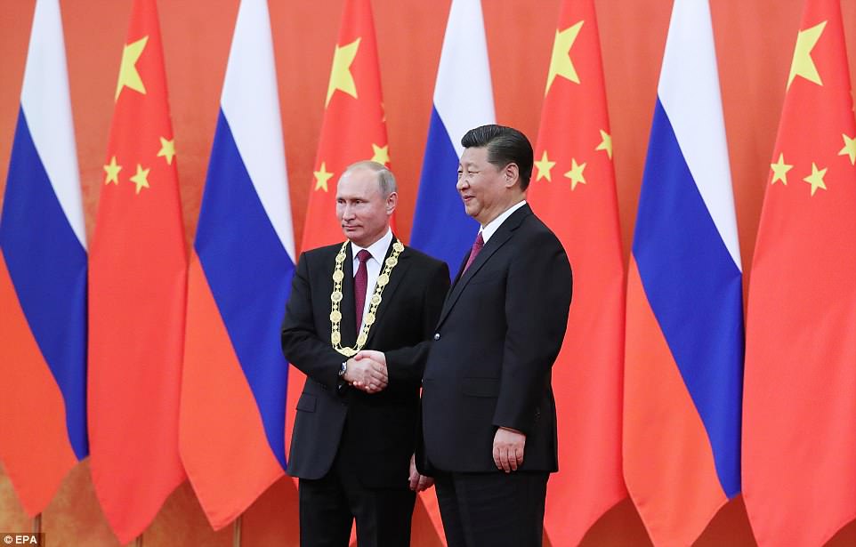 Việc Nga và Trung Quốc bắt tay ngày một chặt với nhau chắc chắn sẽ khiến phương Tây lo ngại
