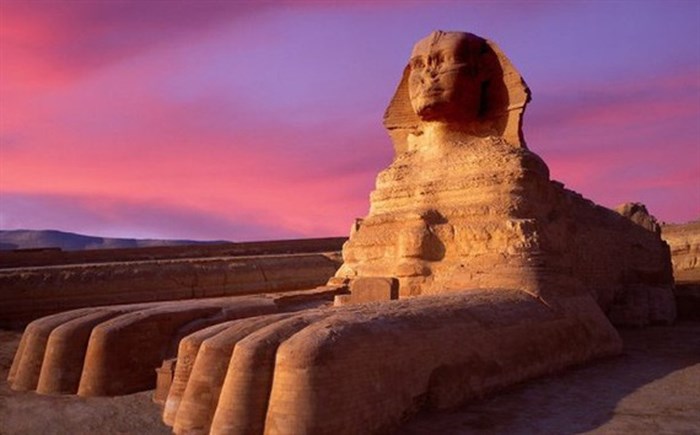 Ai Cập phát hiện thêm một tượng nhân sư mặt người mình sư tử