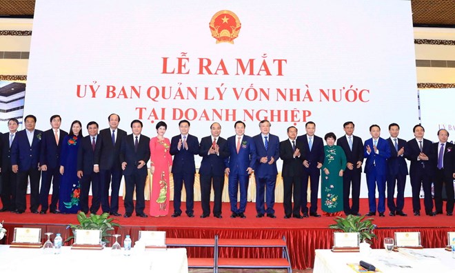 Thủ tướng Chính phủ Nguyễn Xuân Phúc cùng Lãnh đạo các Bộ, các Tập đoàn, Tổng Công ty tại Lễ ra mắt Ủy ban