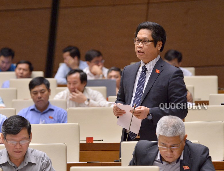 ĐB Vũ Tiến Lộc